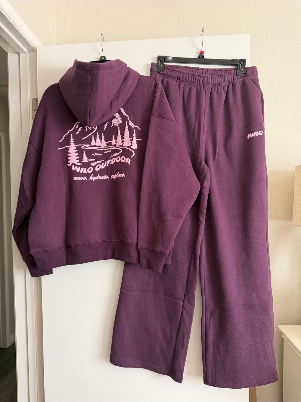 Wilo The Label 2 Pc “Outdoor” Sweat Set